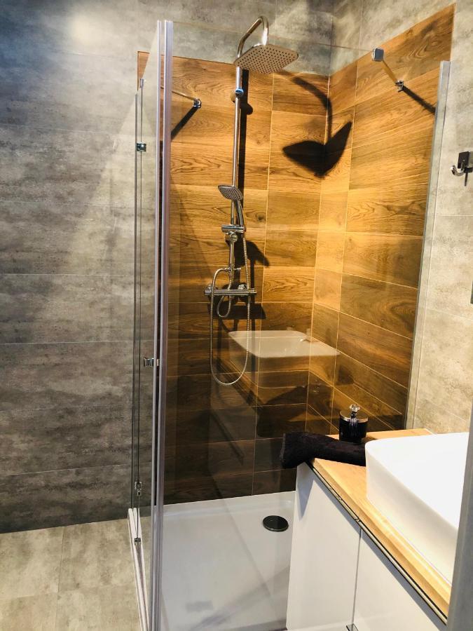 Apartament Happiness Jelenia Góra Екстериор снимка