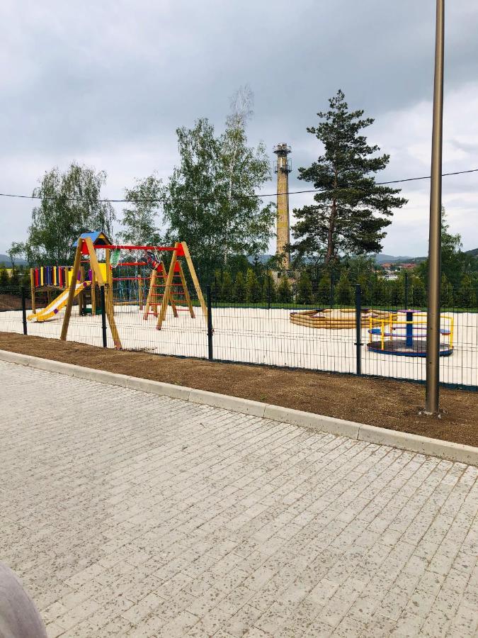 Apartament Happiness Jelenia Góra Екстериор снимка