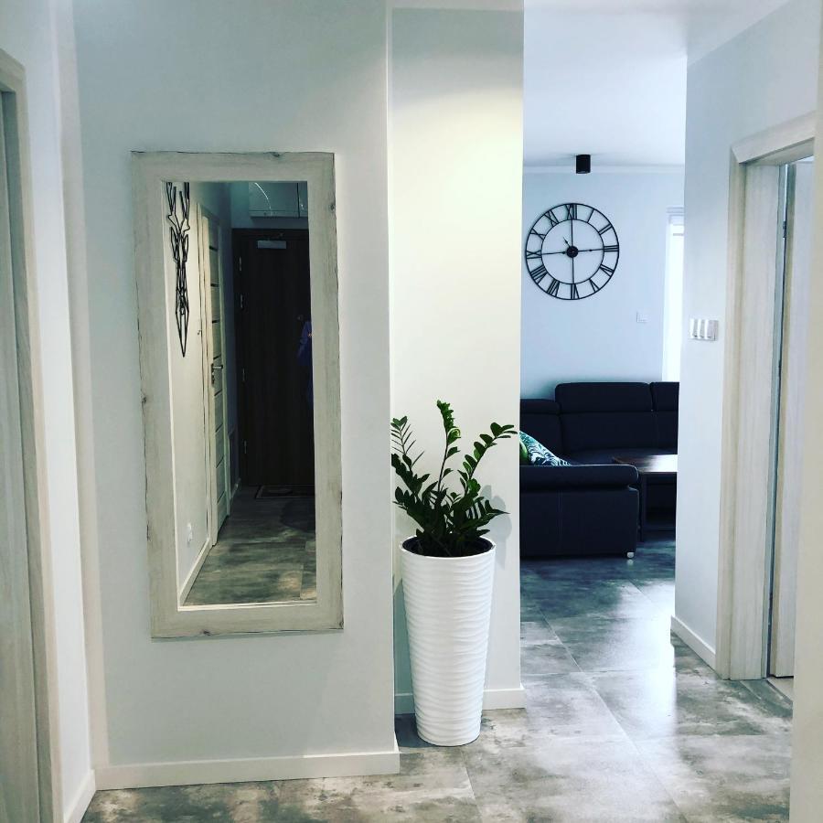 Apartament Happiness Jelenia Góra Екстериор снимка